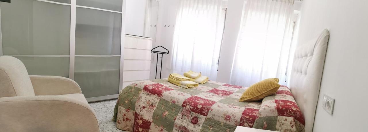Apartmán A Cinco Minutos De Todo Oviedo Exteriér fotografie