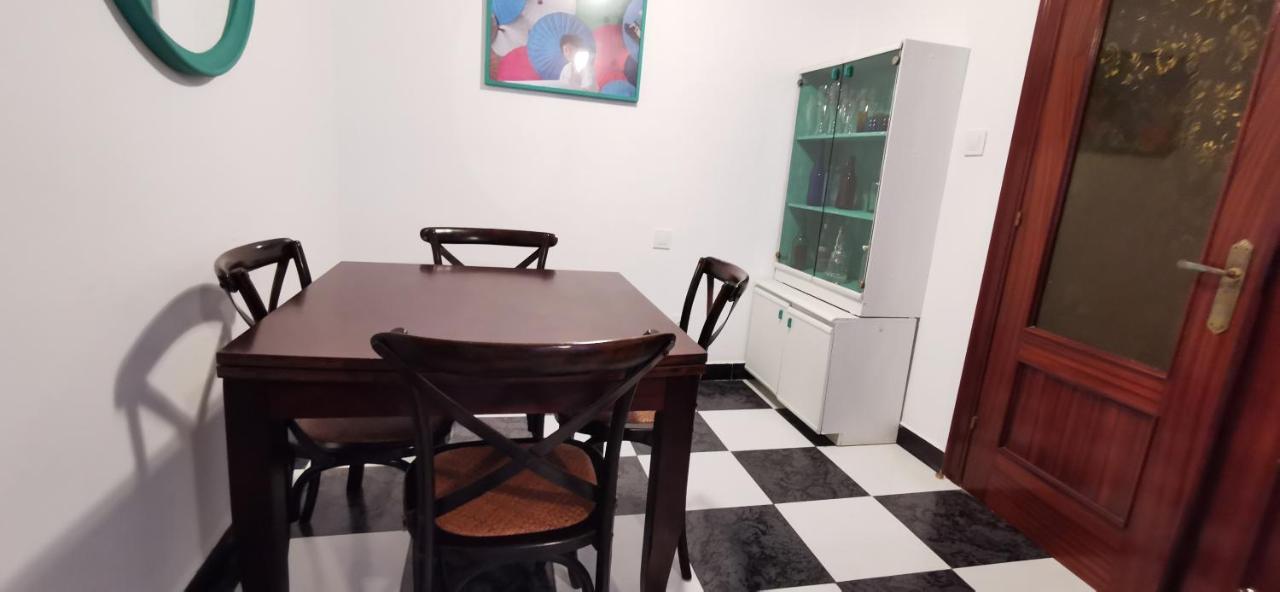 Apartmán A Cinco Minutos De Todo Oviedo Exteriér fotografie